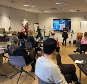 Kolleger til juleauktion